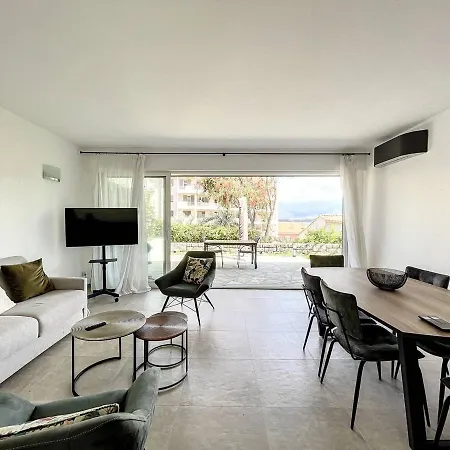 Calvi, 2 Pieces, 4 Personnes - Fr-1-719-9